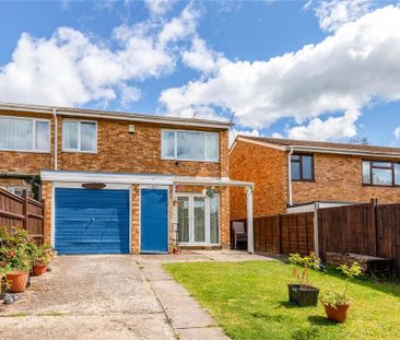 3 bedroom semi-detached house to rent - Photo 3