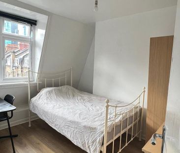 8 bedroom terraced house to rent - Photo 6