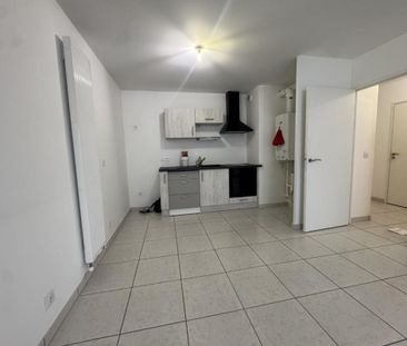 Location Appartement 2 pièces 50m² REIGNIER ESERY 74930 - Photo 3