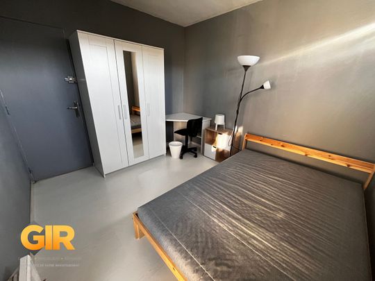 Location Appartement 5 pièces 81m² RENNES 35000 - Photo 1