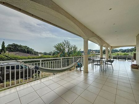 Villa à louer de 132 m², terrain 1700 m², terrasse 94 m², Peri., - Photo 5