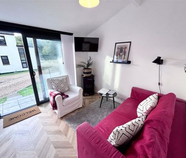 2 bedroom terraced bungalow to rent - Photo 2