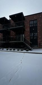 4 1/2 à louer, St-Jean-Sur-Richelieu, construction neuve, borne électrique - Photo 3