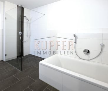 Exklusive 3-Zi-Wohnung mit Balkon in begehrter Wohnlage! - Photo 6