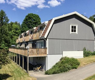 Klockarevägen 25 - Photo 1