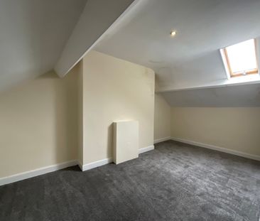 146 Donegall Avenue, Belfast, BT12 6LY - Photo 4
