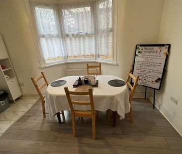 Room in a Shared House, Westbury Avenue, N22 - Photo 1