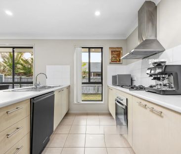 4 Steamview Court, Burpengary QLD 4505 - House For Rent | Domain - Photo 5