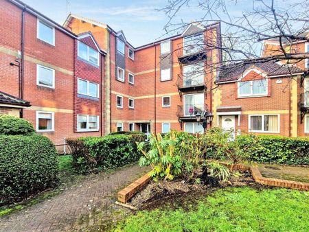 2 bed apartment to rent in NE2 - Photo 2