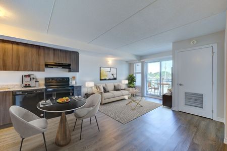 For Lease - 716 Main Street, Milton, Ontario - Photo 3