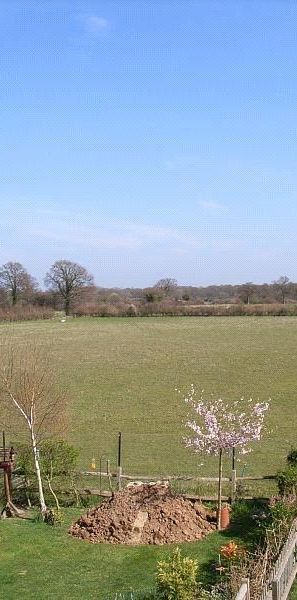 2 bedroom house to rent - Photo 1