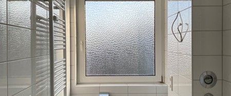 Familien willkommen - 3,5-Zimmer-Wohnung mit Tageslichtbad - Photo 1