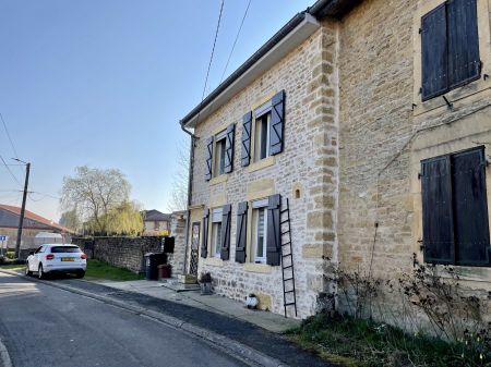 Appartement 2 chambres à Ville-au-Montois - Photo 2