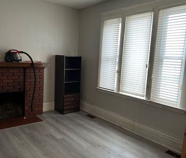 For Lease - 867 Queens Avenue, London East, Ontario - Photo 3