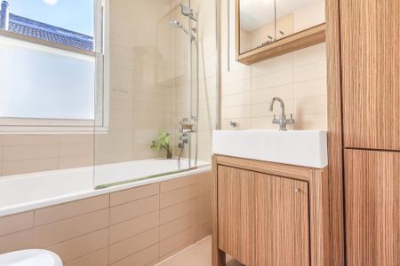 5 bedroom terraced house to rent - Photo 4