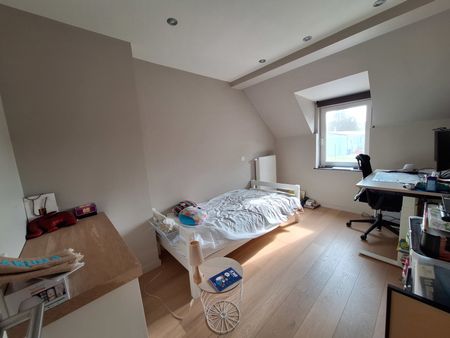 Woning in centrum Dilbeek met 2 slaapkamers en tuin - Photo 3