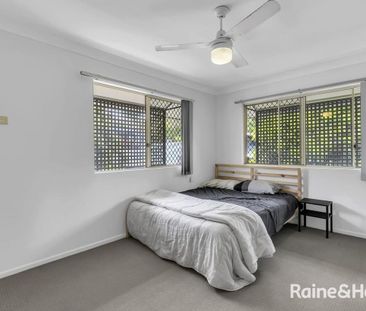 Spacious & Private Apartment in Prime Location with a Pool! - Photo 2