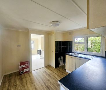 Canada Road, Romsey, West Wellow - Photo 4