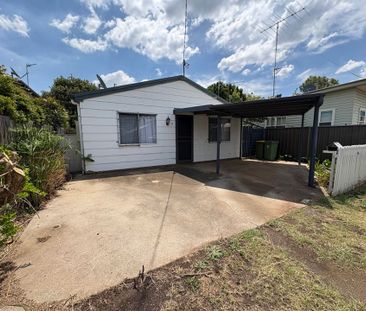 Inner City Living! - Photo 6