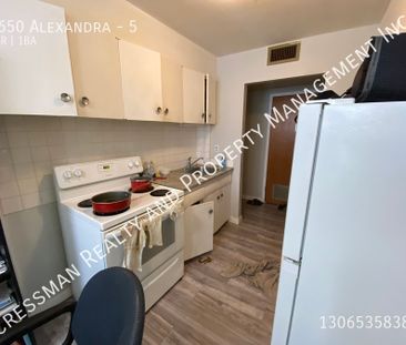 1 bed 1 bath apartment located in Pioneer Village, Regina, SK - Photo 1