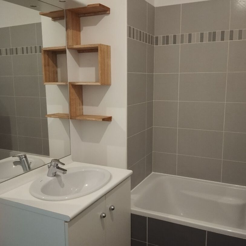 Location Appartement 2 pièces 50m² - Photo 1