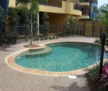Walking Distance to The Strand | Endless Sea Breezes - Photo 4