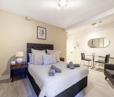 Studio to rent - Photo 3