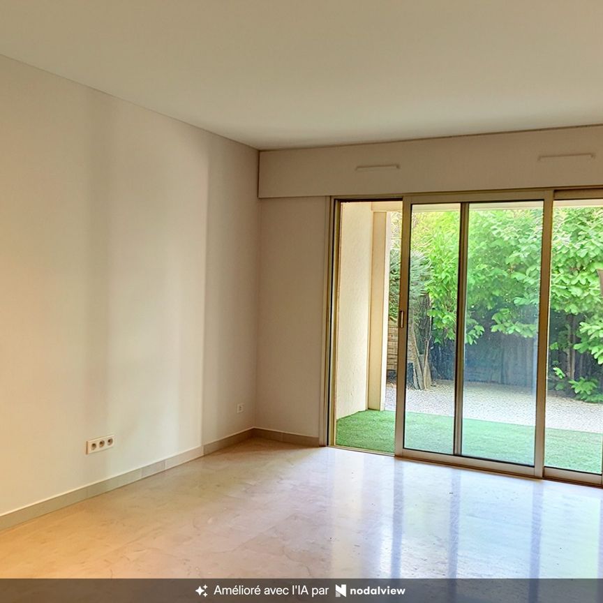Location Appartement 2 pièces 43m² MOUGINS 06250 - Photo 1