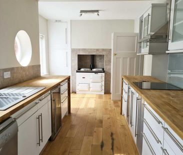 4 bedroom house to rent - Photo 3
