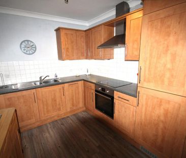 2 bedroom apartment to rent - Photo 4