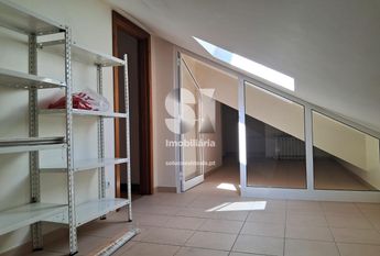 Apartamento T5 em Coimbra