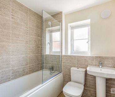 Meadow House Drive, COVENTRY - Photo 5