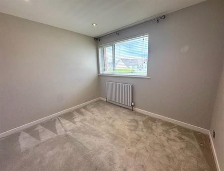 4 Bedroom Detached To Let - Photo 5