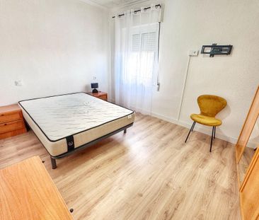 Piso de alquiler en Centro - Photo 6