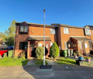 2 bedroom end of terrace house to rent - Photo 4