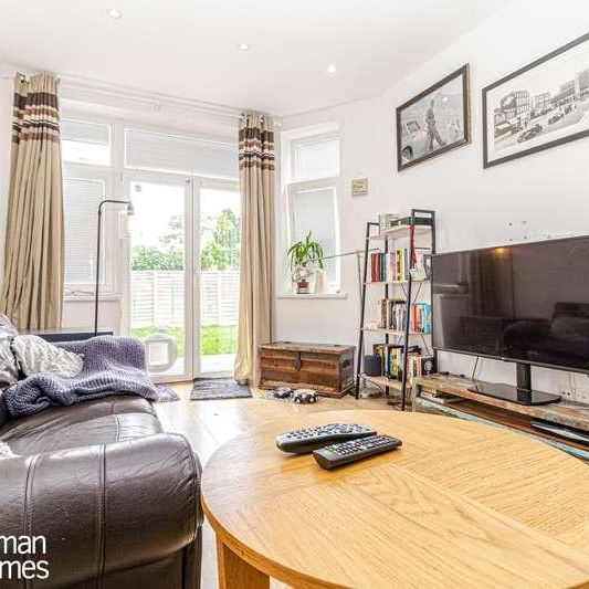 Finchley Road, Golders Green, NW11 - Photo 1