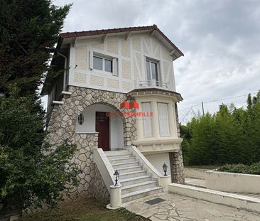 Location Maison 5 pièces 94m² - Photo 4