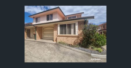 Quiet 2 Bedroom Townhouse - Photo 4