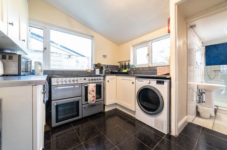 Cottrell Road, Roath - Photo 5