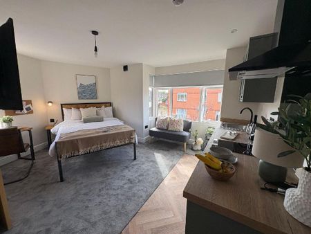 Studio to rent - Photo 2