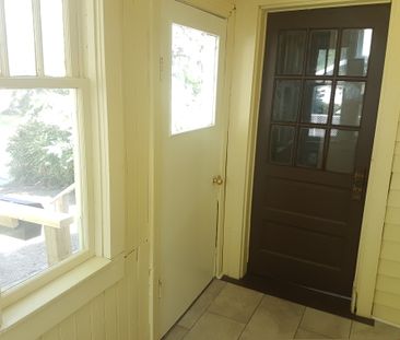 1538 GARNET 2 BEDROOM TRANSFORMATION - Photo 5