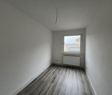 Schöne Wohnung in ruhiger Lage mit Balkon! - Foto 1
