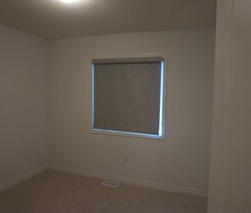 For Lease - 3210 CHIMNEY SWIFT Crescent, Pickering, Ontario - Photo 1