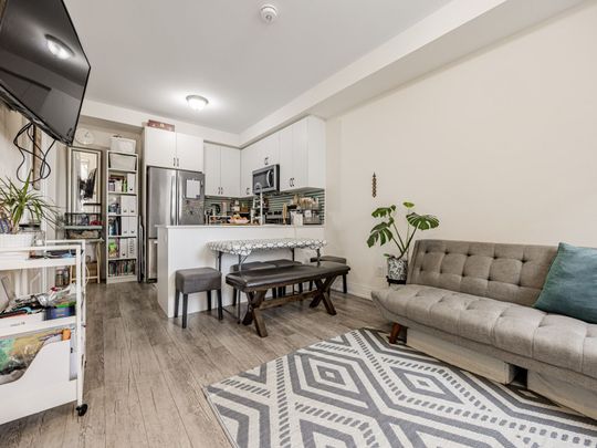 For Lease - 713 Lawrence Avenue Unit# 5, Toronto, Ontario - Photo 1