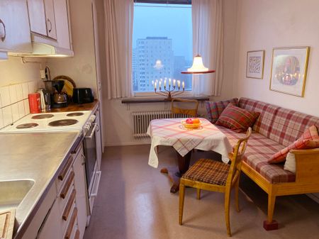 Sandfjärdsgatan, Årsta - Photo 4