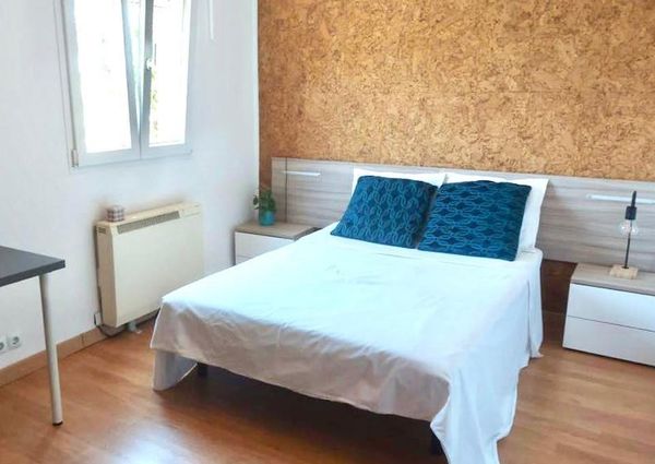 Calle de Pablo Luna, Madrid, Community of Madrid 28046