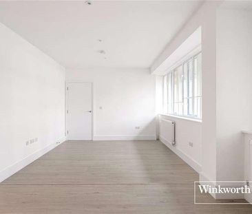 Arcadia Avenue, London, N3 - Photo 3