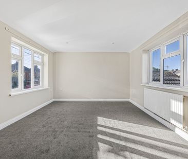 Cherry Orchard, Highworth, SN6 - Photo 1