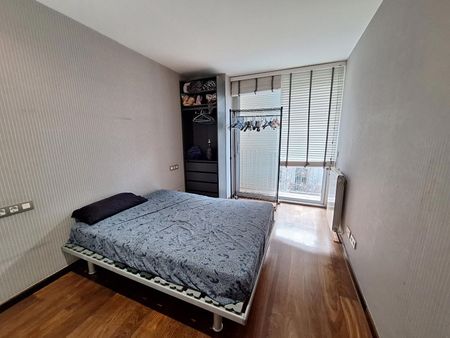 Piso de alquiler en Corsega, Dreta de l'Eixample - Photo 2