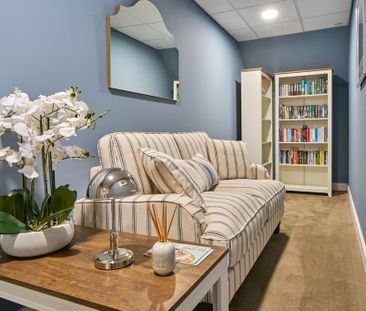 1 bedroom retirement property to rent - Photo 2